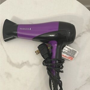 Remington Vibrant Purple and Black Hair Dryer